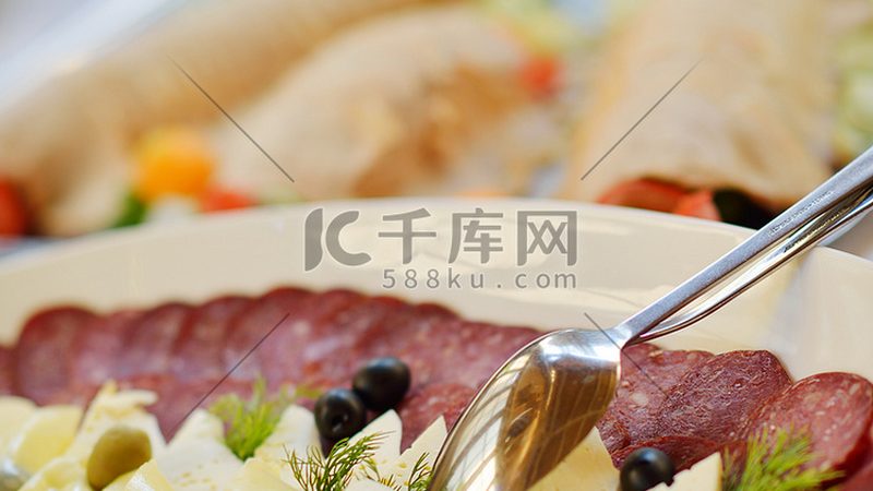 速冻食品加工设备：参数分类与选购要点